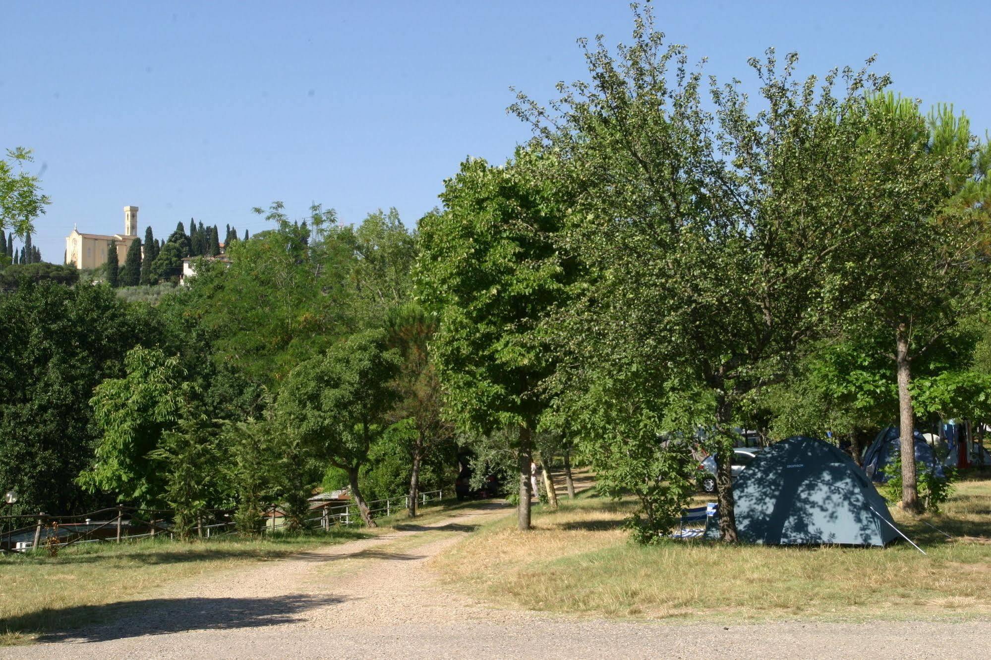 Hu Firenze Certosa Camping In Town Impruneta Exteriör bild